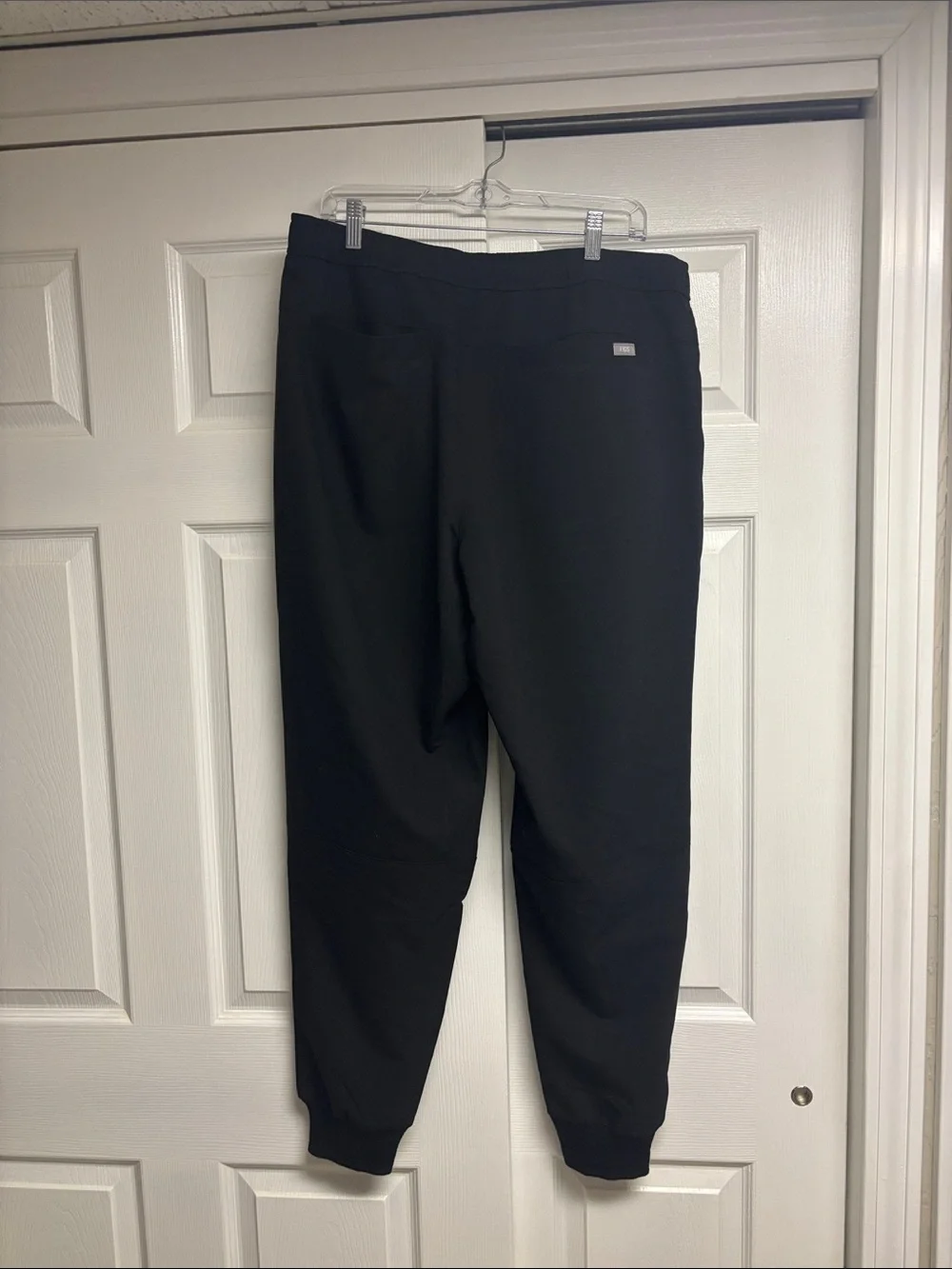 NWT Men’s Figs Tansen Black Jogger Scrub Pant Size XL